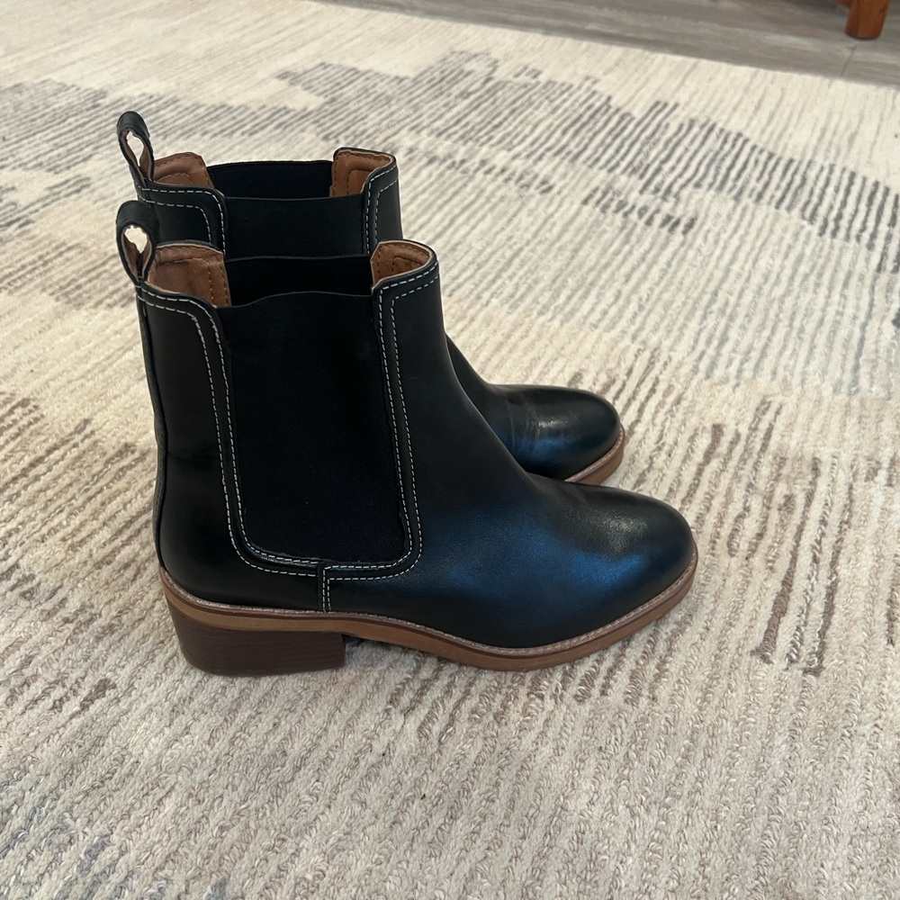 Joie, size 8, Black Leather Chelsea Ankle Boots